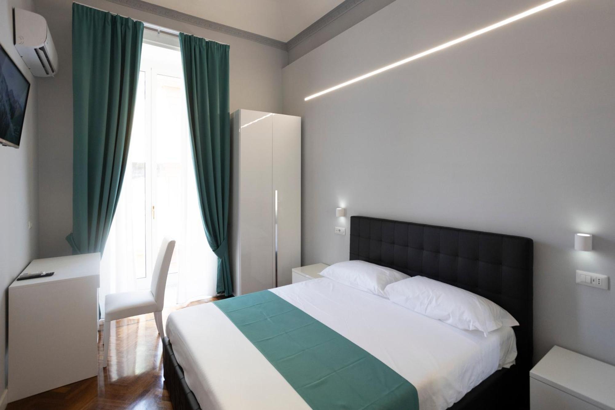 La Chambre Duomo Neapel Exteriör bild