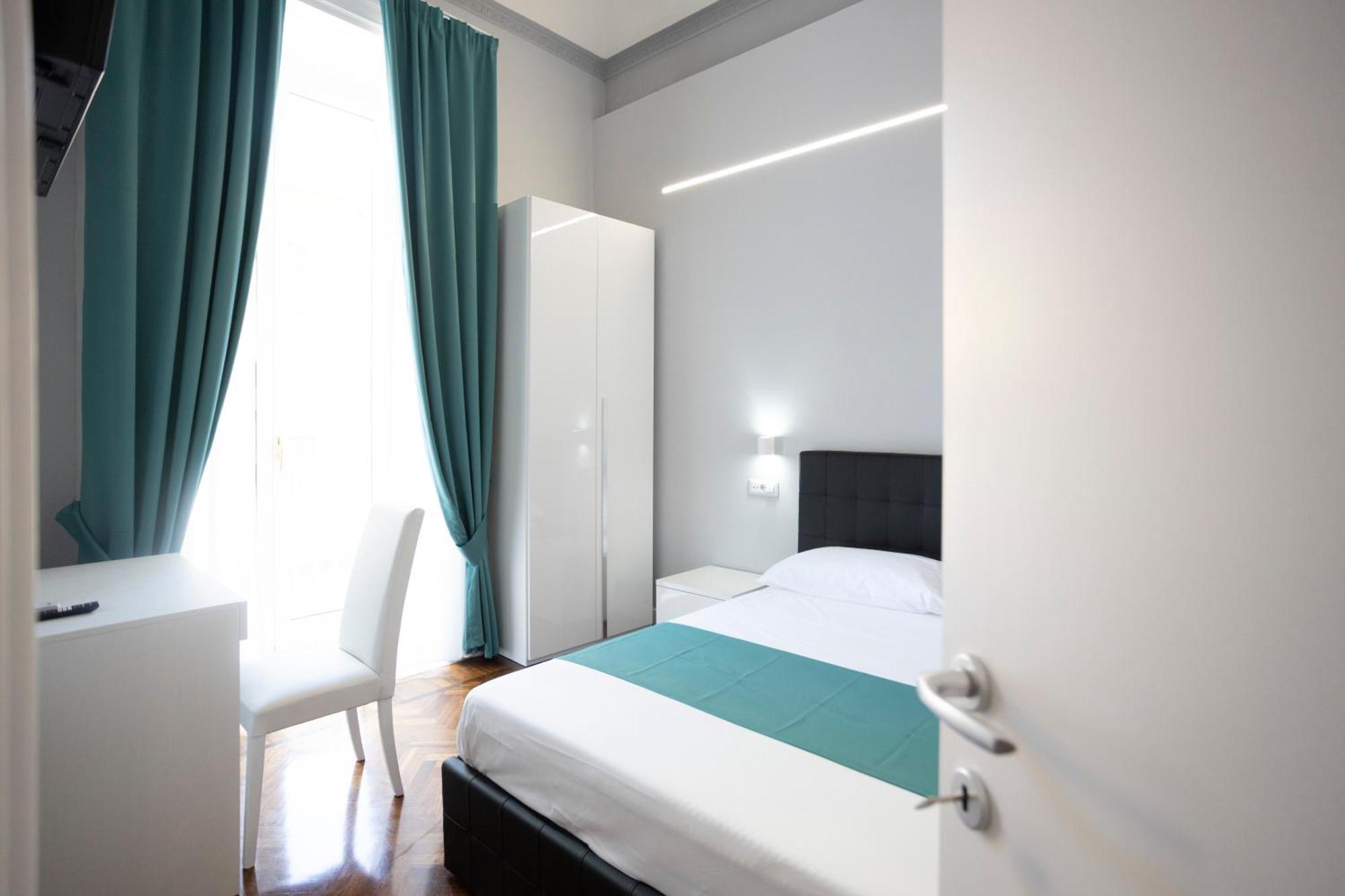 La Chambre Duomo Neapel Exteriör bild